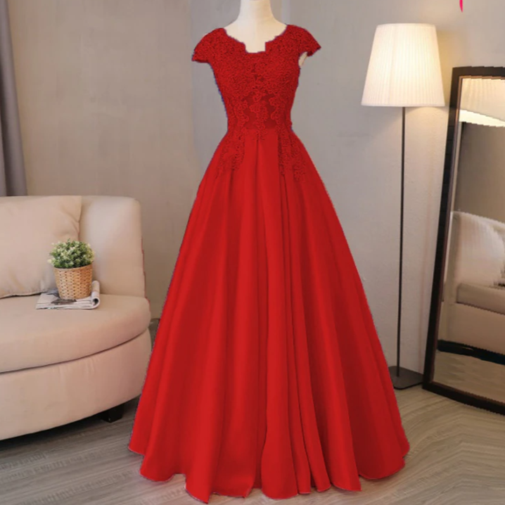 Vestido de Festa Longo em Cetim Decorado com Cristais (Pronta Entrega)