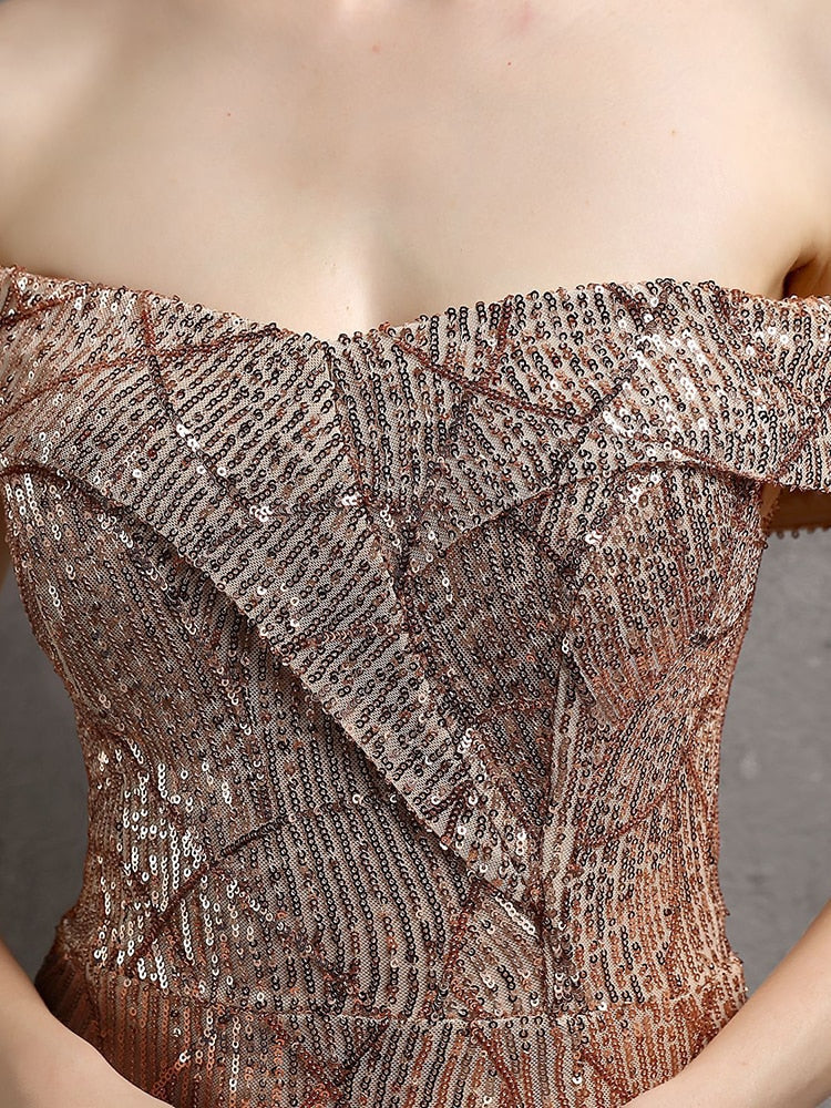 Vestido de Festa Longo com Abertura Lateral em Chiffon Dourado (Pronta Entrega)