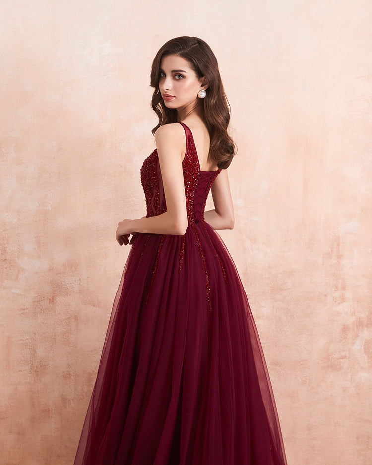 Vestido de Festa Longo Marsala em Tule com Detalhes em Cristais (Pronta Entrega)
