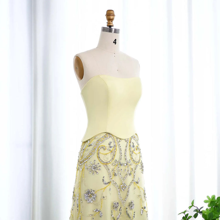 Vestido de Festa Longo Luxo com Cristais Saia em Renda