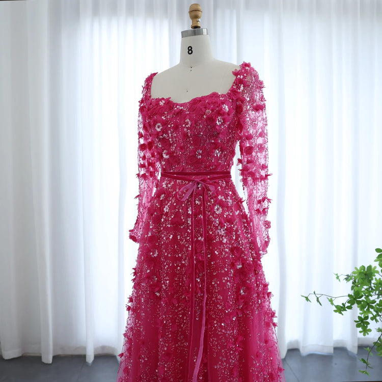 Vestido de Festa Longo Romântico Todo Decorado em Flores e Pedraria