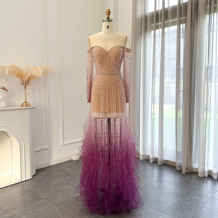 Vestido de Festa Luxo em Dupla Camada com Sobreposição com Pedrarias Bordadas