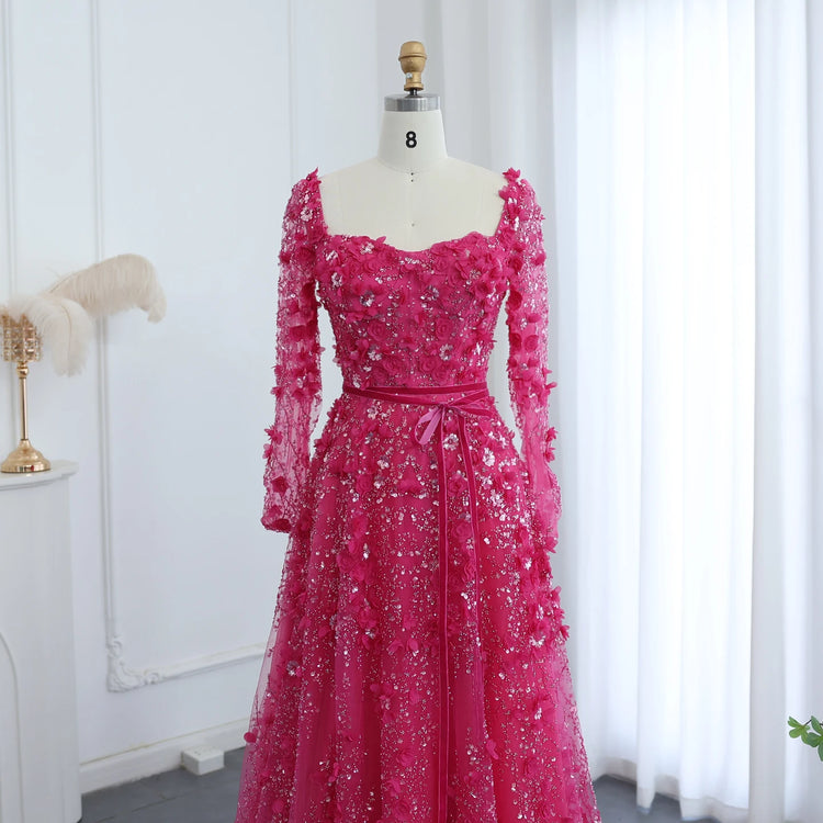 Vestido de Festa Longo Romântico Todo Decorado em Flores e Pedraria