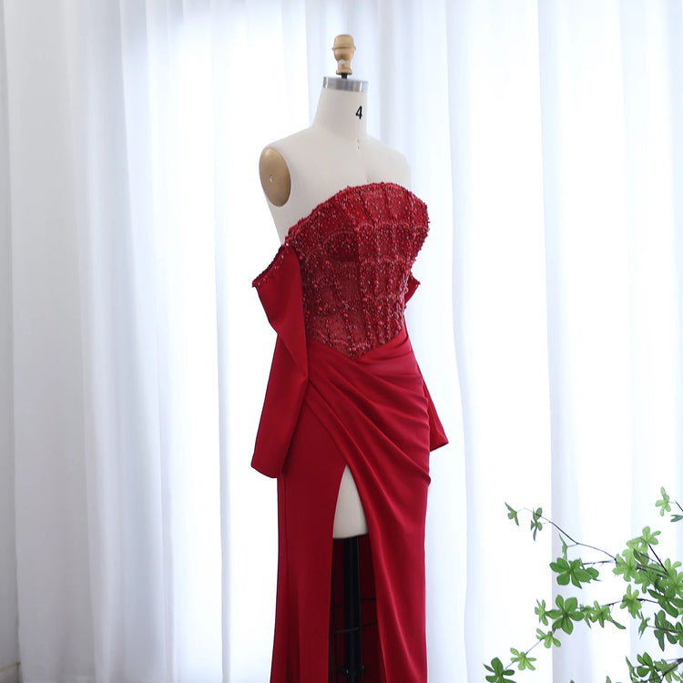 Vestido de Festa Sereia com Fenda Alta e Detalhes Escalopados
