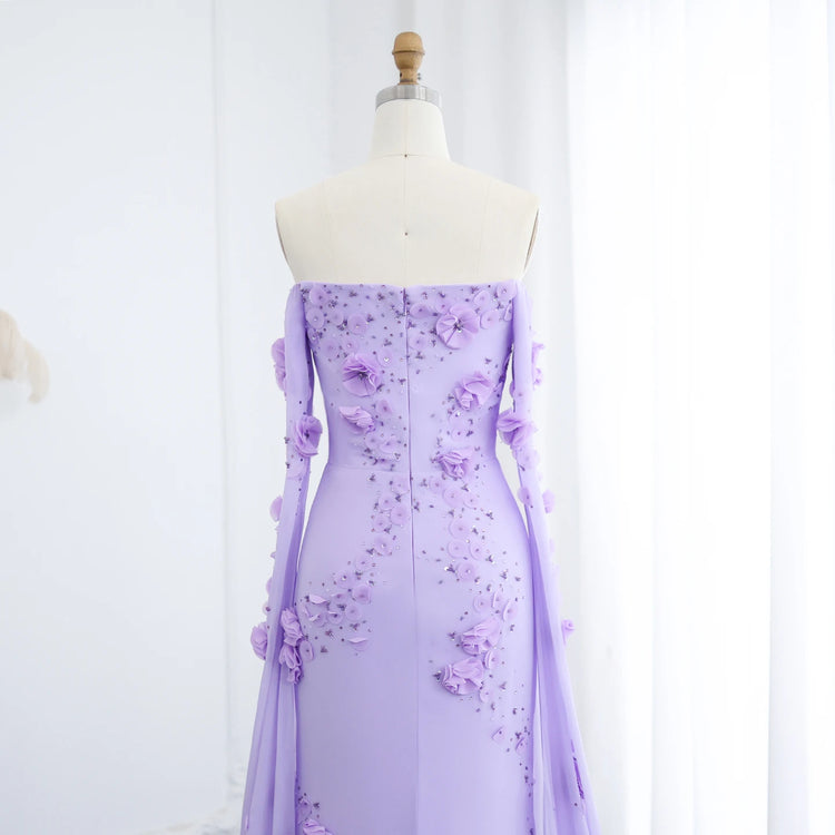 Vestido de Festa Lilás Elegante com Flores 3D e Capa com Mangas Fluídas