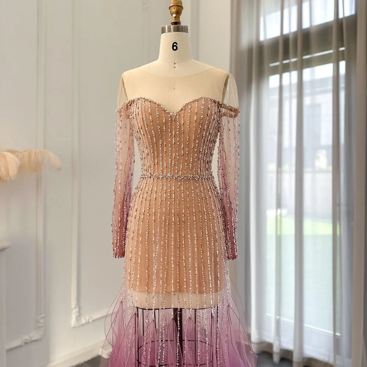 Vestido de Festa Luxo em Dupla Camada com Sobreposição com Pedrarias Bordadas
