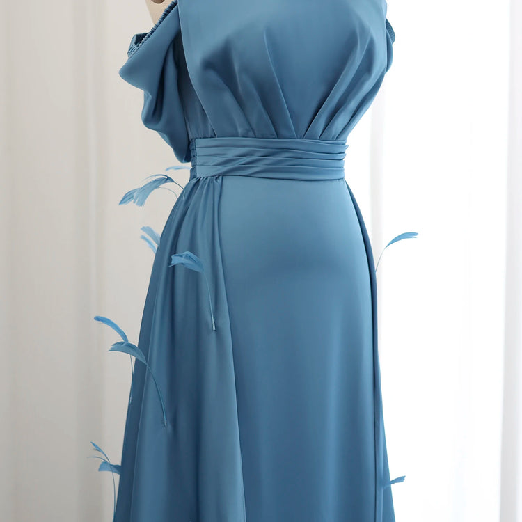 Vestido de Festa Azul Luxus com Cauda