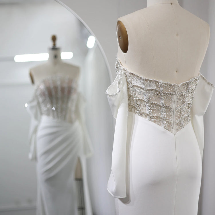Vestido de Festa Sereia com Fenda Alta e Detalhes Escalopados