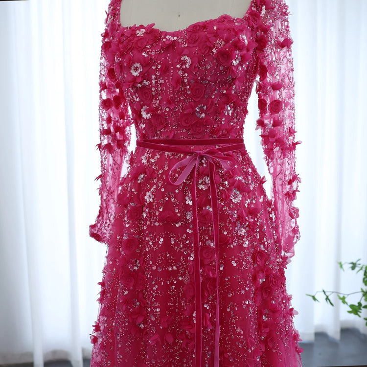 Vestido de Festa Longo Romântico Todo Decorado em Flores e Pedraria