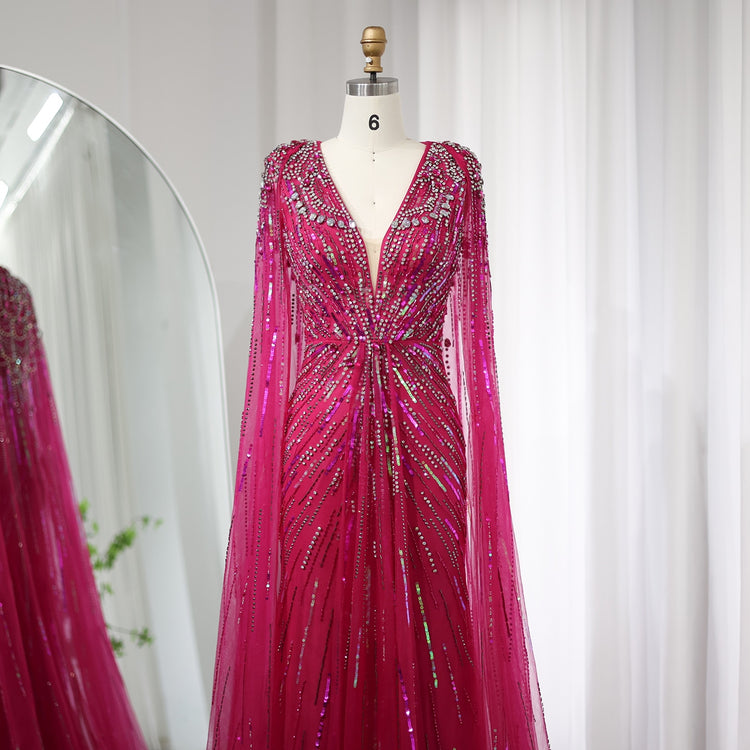 Vestido de Festa Maxi Luxo Adornado em Cristais com Capa Detalhada - Modelo Especial
