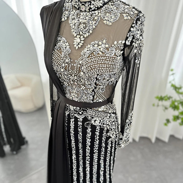 Vestido de Festa Luxo Absoluto com Decoração em Cristais com Efeito de Jóias - Modelo Especial