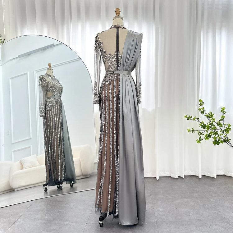 Vestido de Festa Luxo Absoluto com Decoração em Cristais com Efeito de Jóias - Modelo Especial