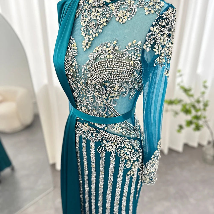 Vestido de Festa Luxo Absoluto com Decoração em Cristais com Efeito de Jóias - Modelo Especial