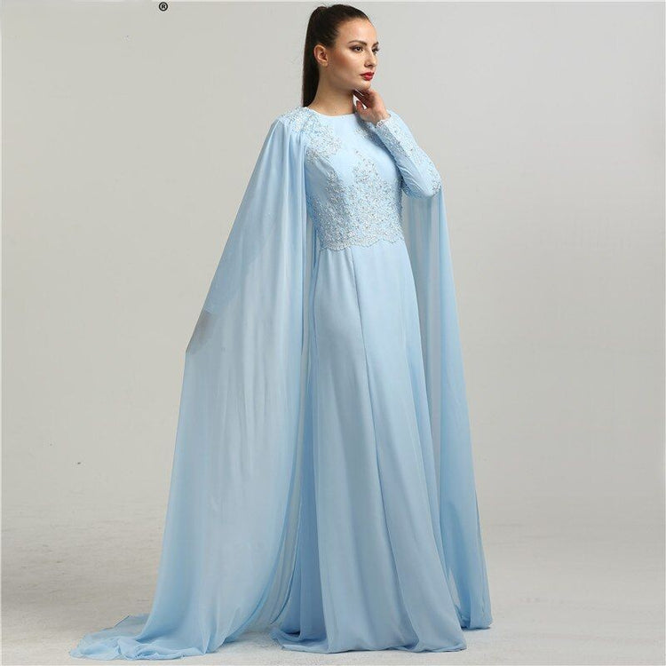 Vestido de Festa Longo Bordado com Capa Azul Elegante - Modelo Especial