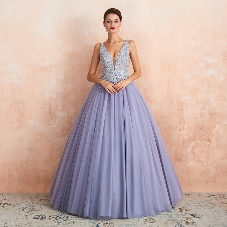 Vestido de Festa Longo Clássico Rodado em Tule Lavanda com Apliques - Modelo Especial