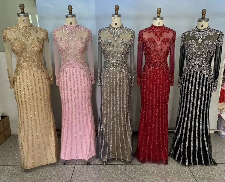 Vestido de Festa Luxo Absoluto com Decoração em Cristais com Efeito de Jóias - Modelo Especial