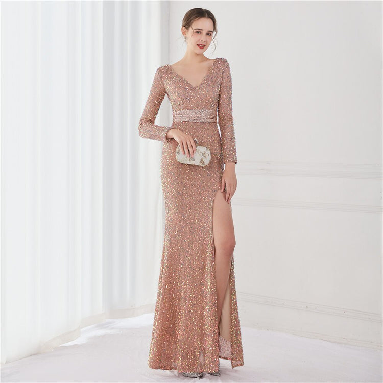 Vestido de Festa Longo Luxo Todo Detalhado em Paetês Dourado