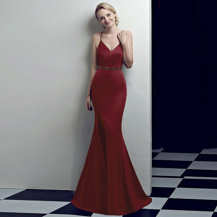 Vestido de Festa Longo com Decoração Brilho na Cintura