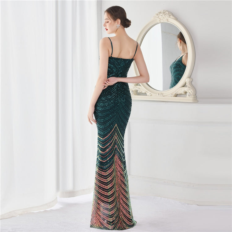 Vestido de Festa Longo Luxo Detalhado em Listras de Paetês Verde