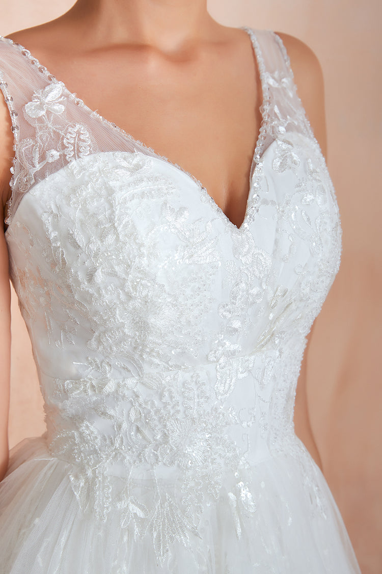 Vestido de Noiva Silhueta A em Tule Decorado com Brilho