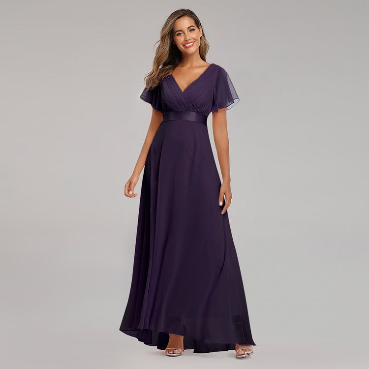 Vestido de Festa Longo com Faixa de Cetim Roxo
