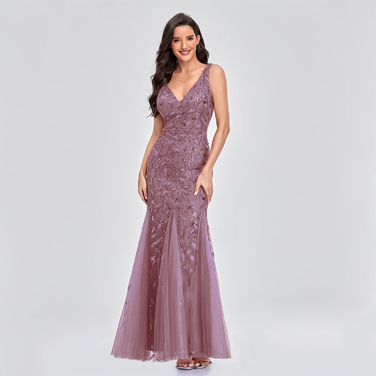 Vestido de Festa Longo Sereia com Detalhes Brilho Bordados Rosa Empoeirado
