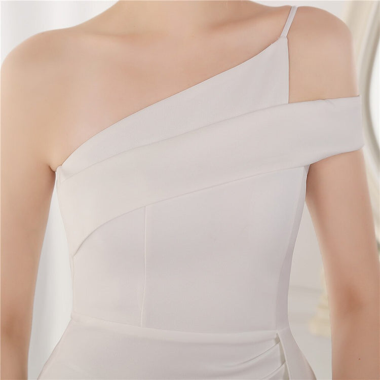 Vestido de Festa Longo com Ombro Assimétrico Branco