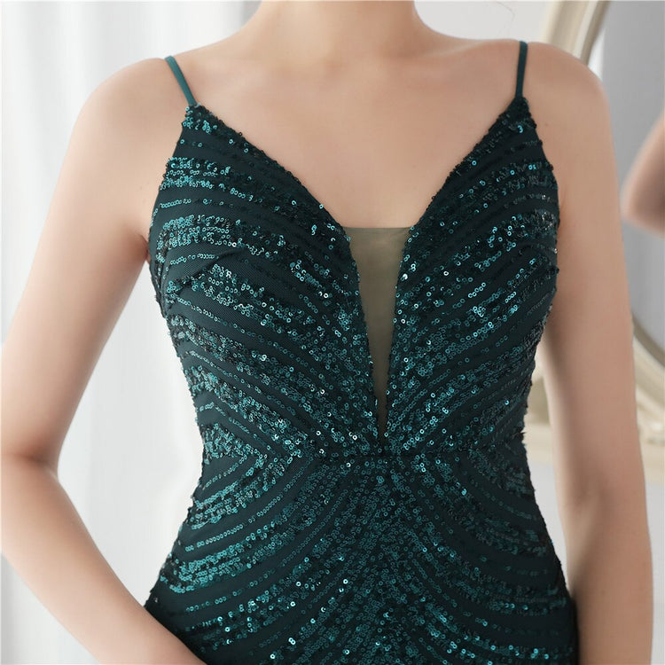 Vestido de Festa Longo Luxo Detalhado em Listras de Paetês Verde