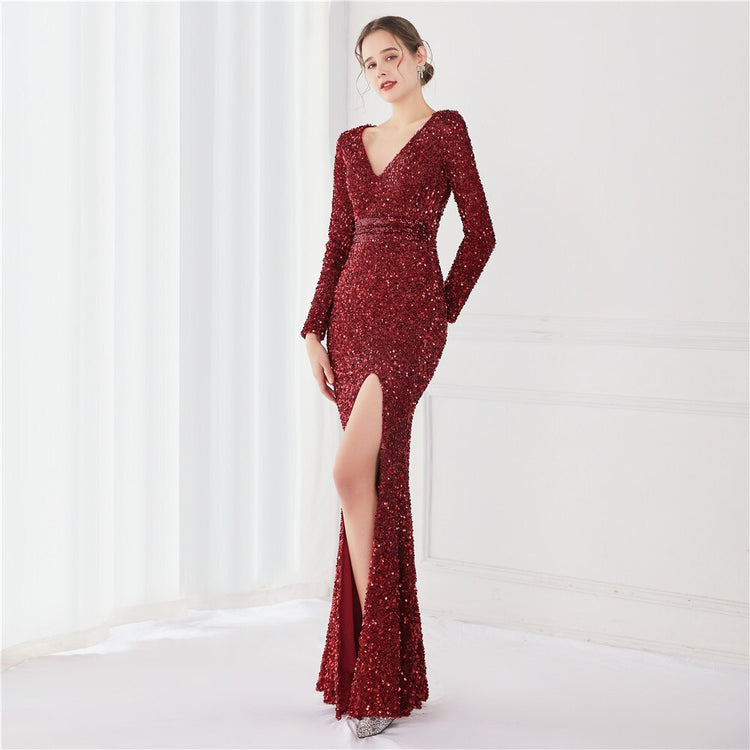 Vestido de Festa Longo Luxo Todo Detalhado em Paetês Marsala