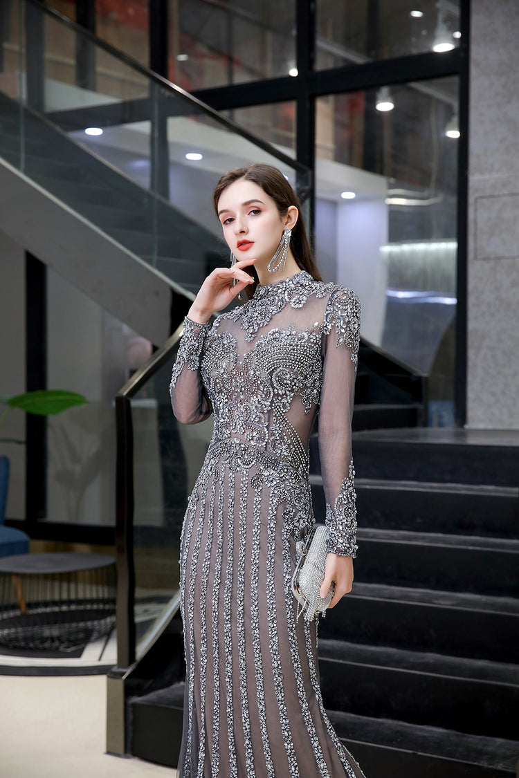 Vestido de Festa Luxo Absoluto com Decoração em Cristais com Efeito de Jóias - Modelo Especial