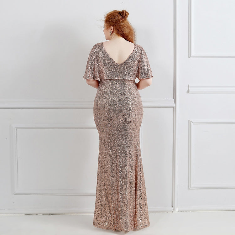 Vestido de Festa Plus Size com Manga Manta Dourado