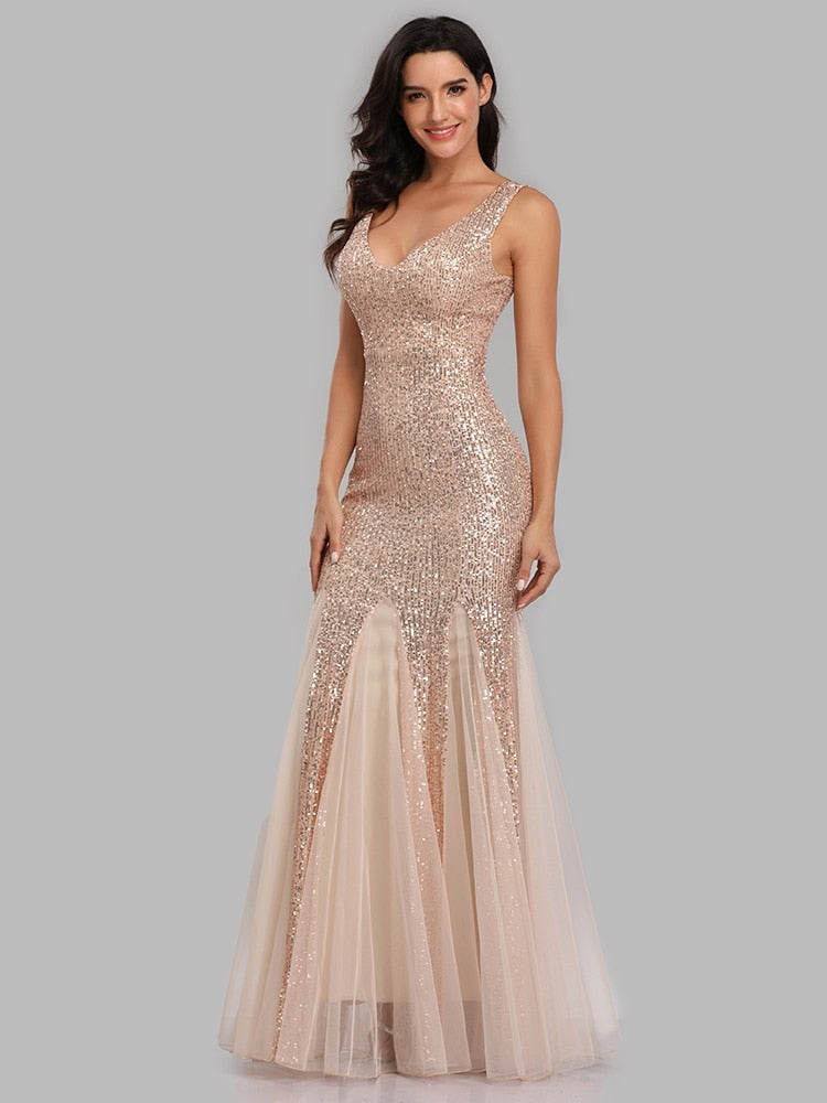 Vestido de Festa Longo Sereia com Detalhes Paetês Dourado (Pronta Entrega)