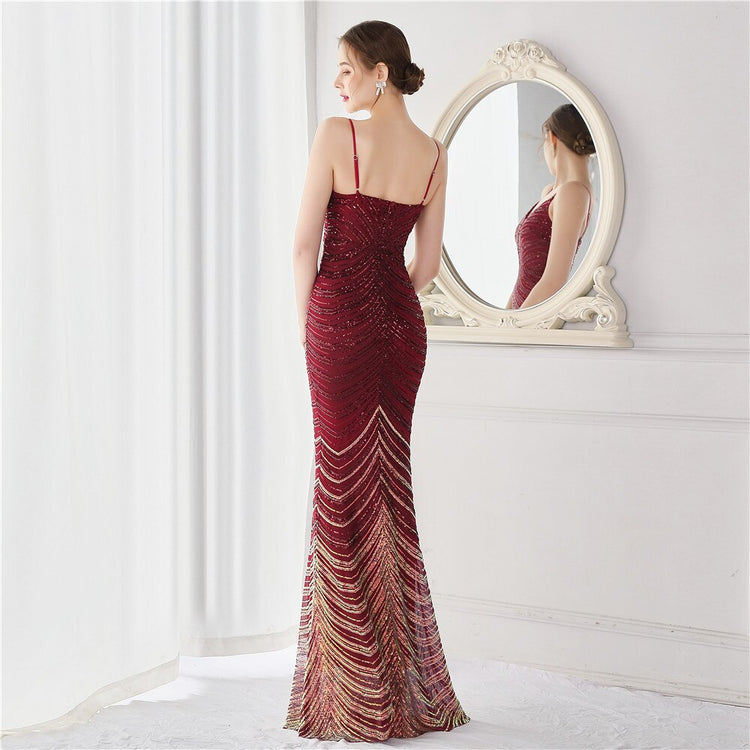 Vestido de Festa Longo Luxo Detalhado em Listras de Paetês Marsala