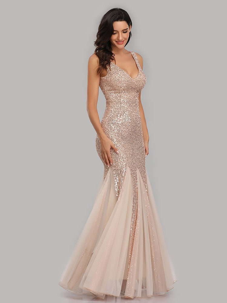 Vestido de Festa Longo Sereia com Detalhes Paetês Dourado (Pronta Entrega)