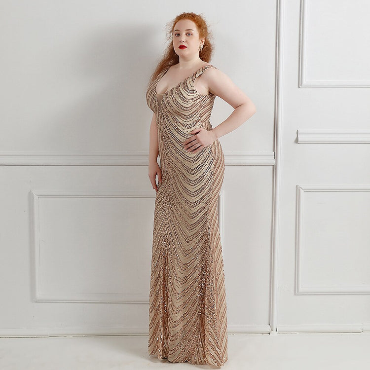 Vestido de Festa Longo em Lanon Detalhado em Paetês Dourado