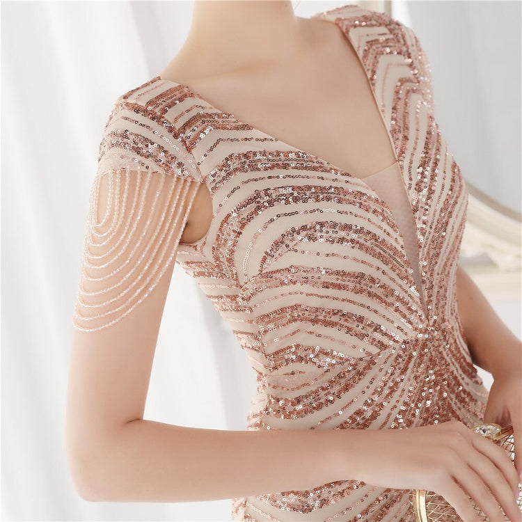 Vestido de Festa Luxo Sereia com Detalhes Paetês Dourado