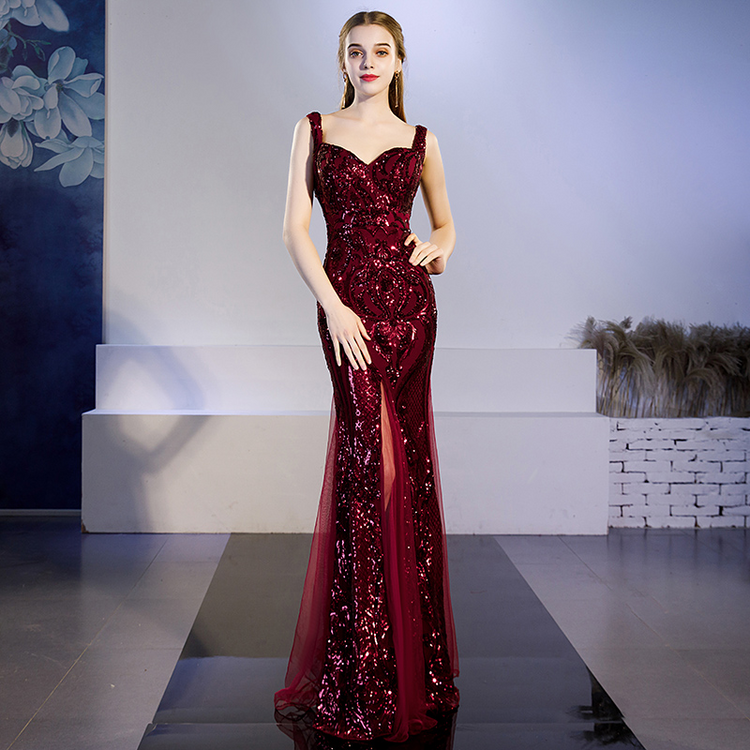 Vestido de Festa Sereia Luxo com Detalhes Brilho