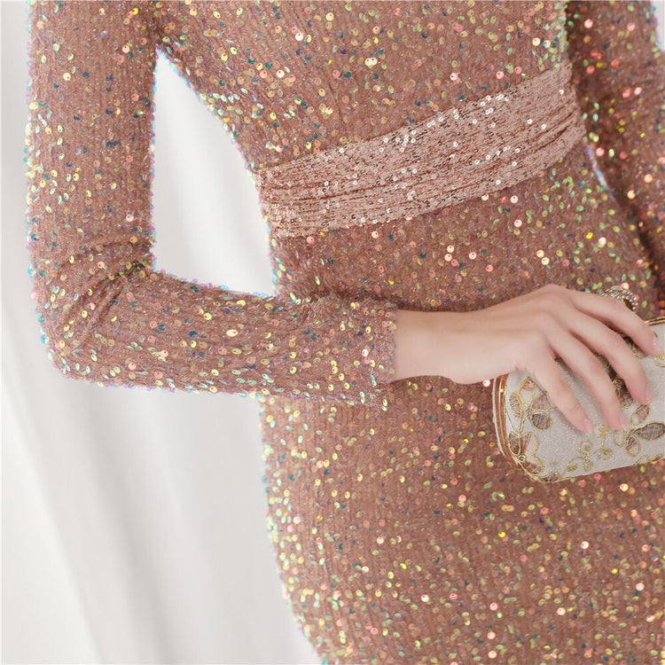 Vestido de Festa Longo Luxo Todo Detalhado em Paetês Dourado