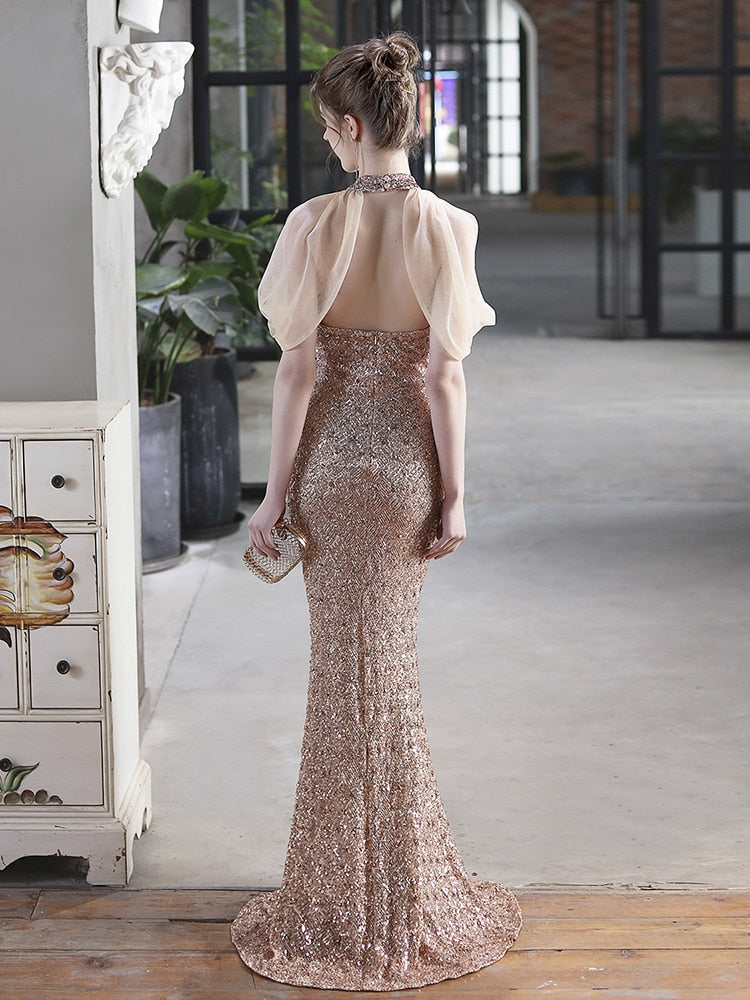 Vestido De Festa Longo Com Decote Em Tule Dourado