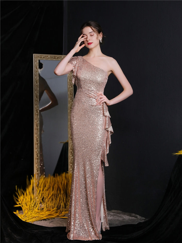 Vestido de Festa Longo com Abertura Bordada Brilho Dourado