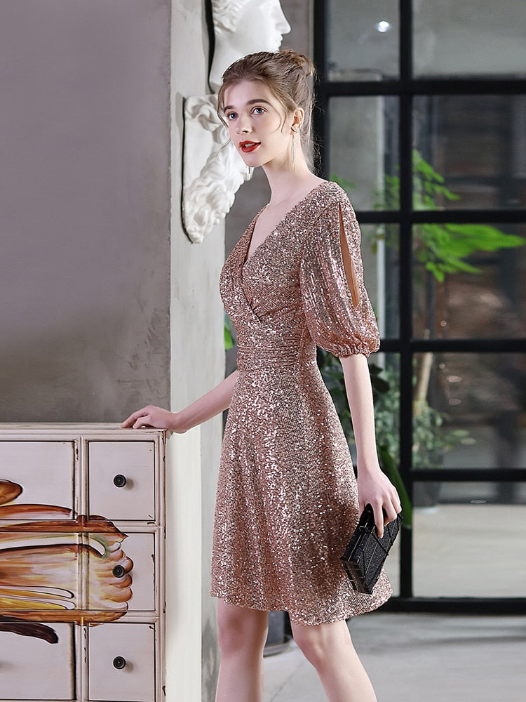 Vestido de Festa Brilho Leve Dourado
