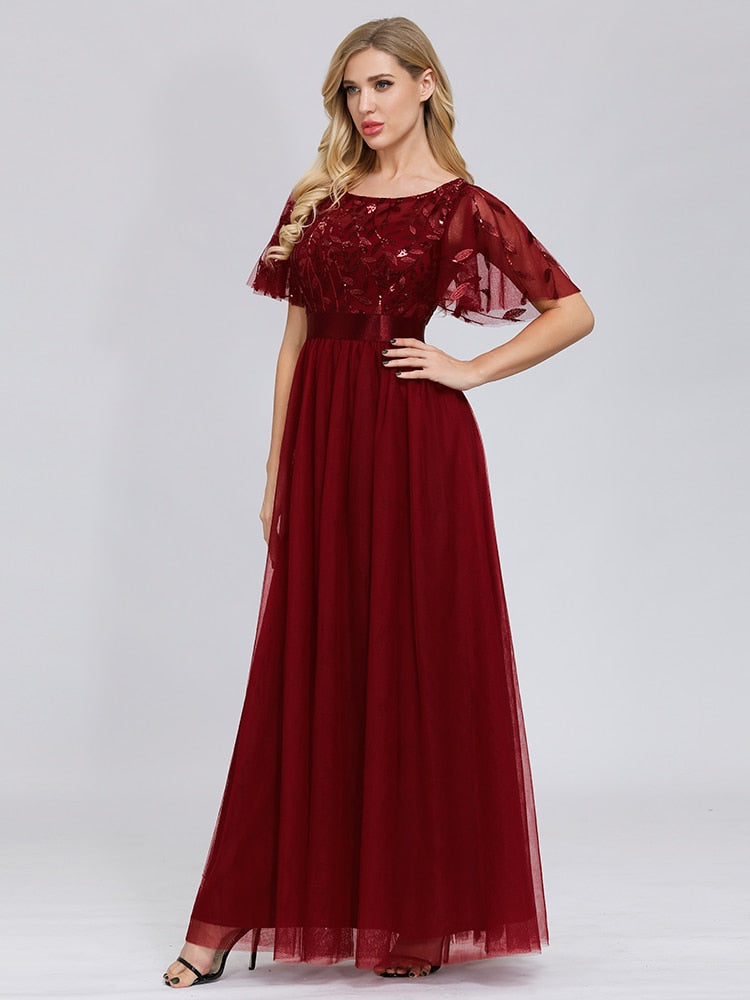 Vestido de Festa Longo com Detalhes Manta Bordada Marsala