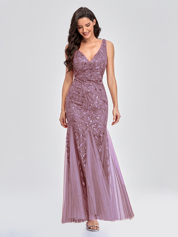 Vestido de Festa Longo Sereia com Detalhes Brilho Bordados Rosa Empoeirado