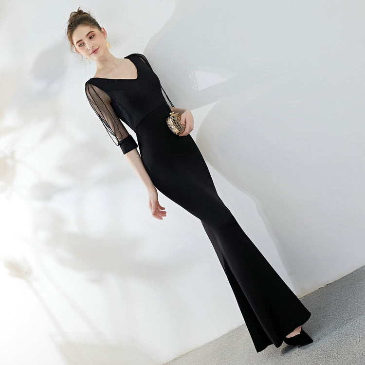Vestido de Festa Longo Moderno com Manga em Renda Preto