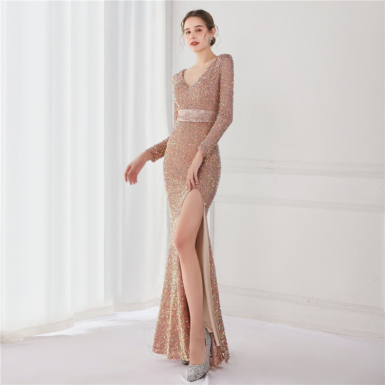 Vestido de Festa Longo Luxo Todo Detalhado em Paetês Dourado