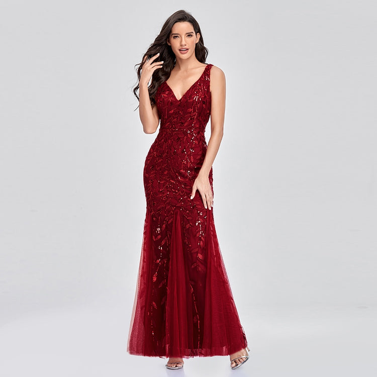 Vestido de Festa Longo Sereia com Detalhes Brilho Bordados Marsala