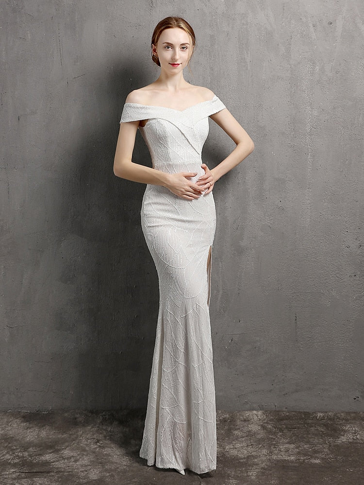 Vestido de Festa Longo com Abertura Lateral em Chiffon Branco