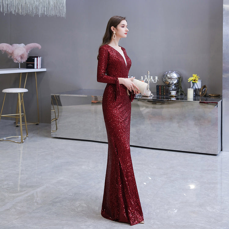 Vestido de Festa Longo com Decote e Manga Longa Elegante