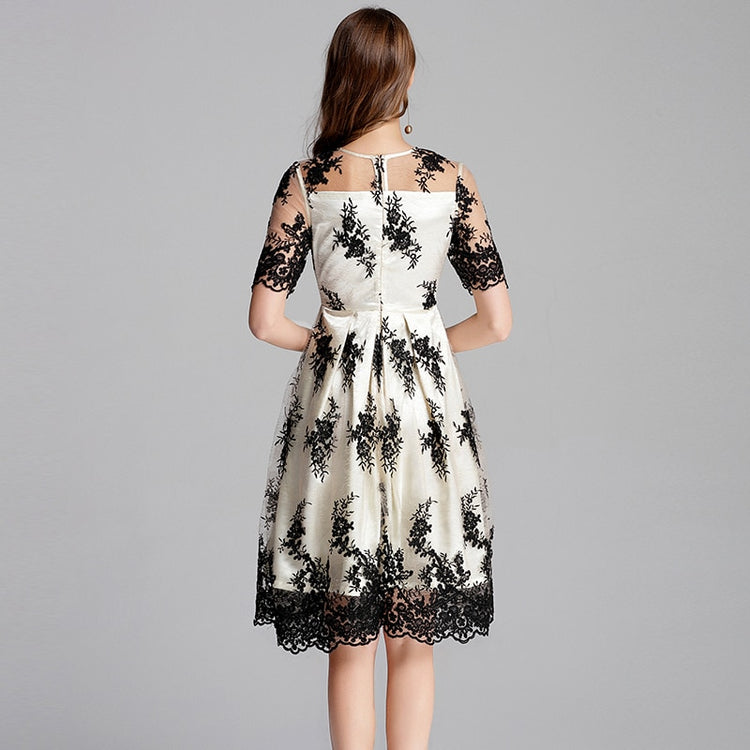 Vestido de Festa Midi Florido Street