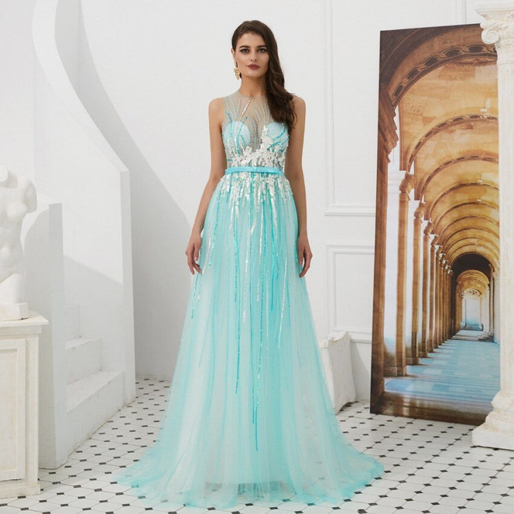 Vestido de Festa Luxo em Tule e Sobreposição Transparente Azul Tiffany - Modelo Especial